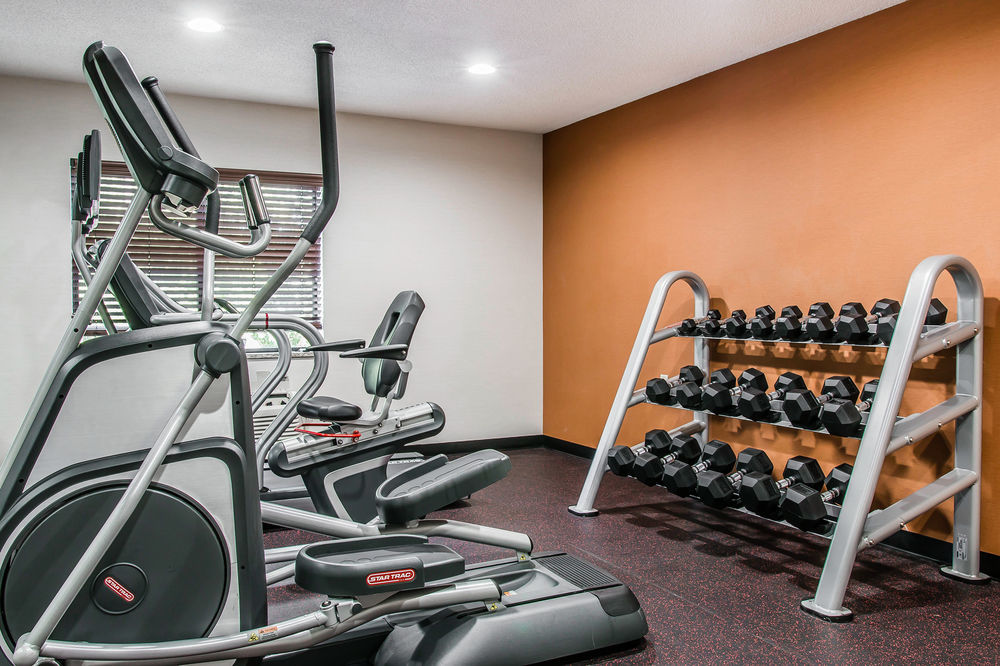 Quality Inn & Suites Warren - Detroit Dış mekan fotoğraf